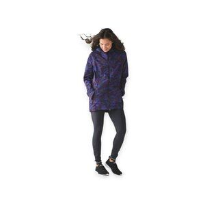 Lululemon Rain For Daze Jacket II Hounds Camo Water Repellent Light Size 10